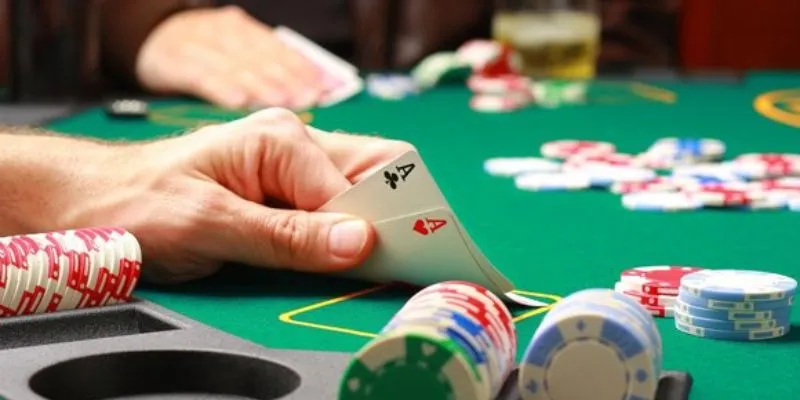 Các Thuật Ngữ Trong Poker: Hướng Dẫn Toàn Diện Cho Người Chơi image-1732811062948